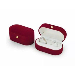 Luxurious oval shaped velvet box for engagement or wedding rings